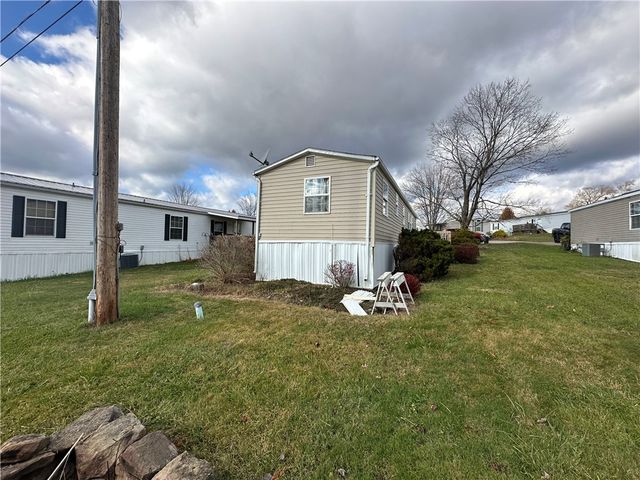120 Linwood Dr, Buffalo Twp, PA 16055