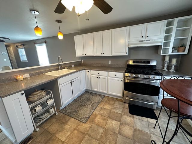120 Linwood Dr, Buffalo Twp, PA 16055