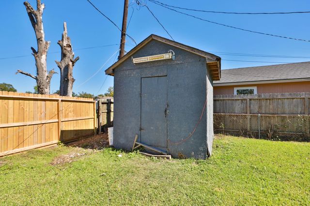 5403 Primrose Street, Houston, TX 77017