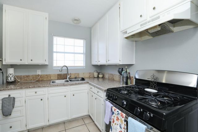 5403 Primrose Street, Houston, TX 77017