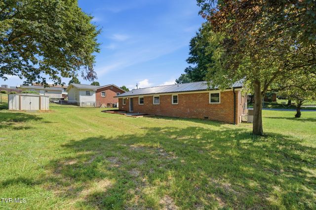 1201 High Street, Johnson City, TN 37604