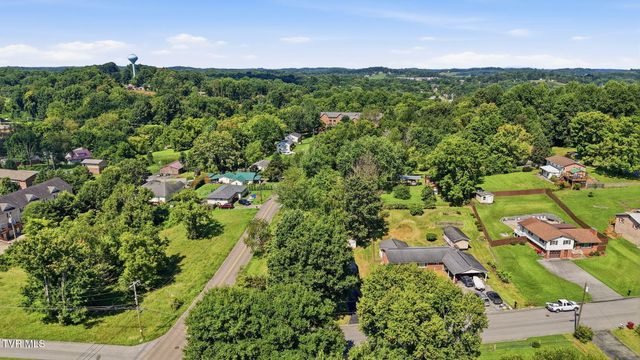 1201 High Street, Johnson City, TN 37604