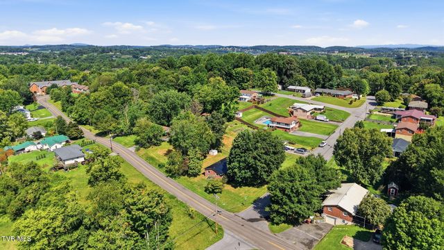 1201 High Street, Johnson City, TN 37604