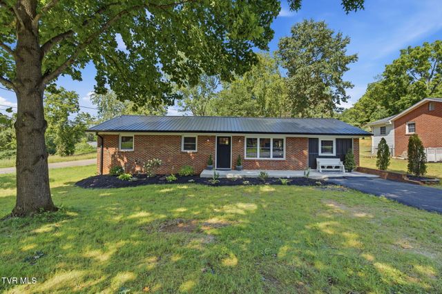 1201 High Street, Johnson City, TN 37604