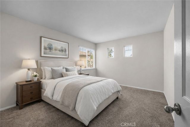 23552 Vale Court, Valencia, CA 91354