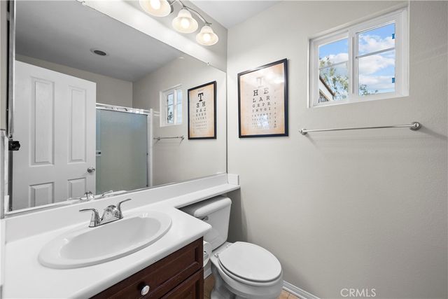 23552 Vale Court, Valencia, CA 91354