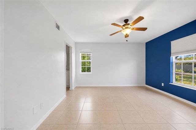 5737 Whitaker RD C101, Naples, FL 34112