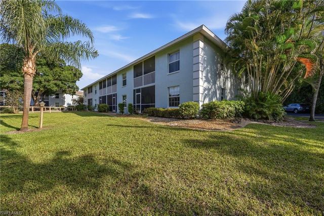5737 Whitaker RD C101, Naples, FL 34112