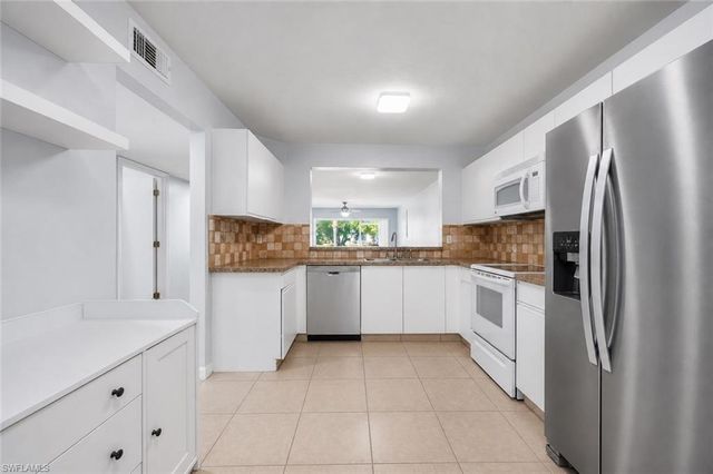 5737 Whitaker RD C101, Naples, FL 34112