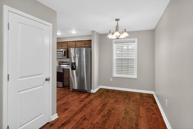 157 Robinson Way, Lexington, KY 40511