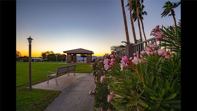 2350 Adobe Road 17, Bullhead City, AZ 86442