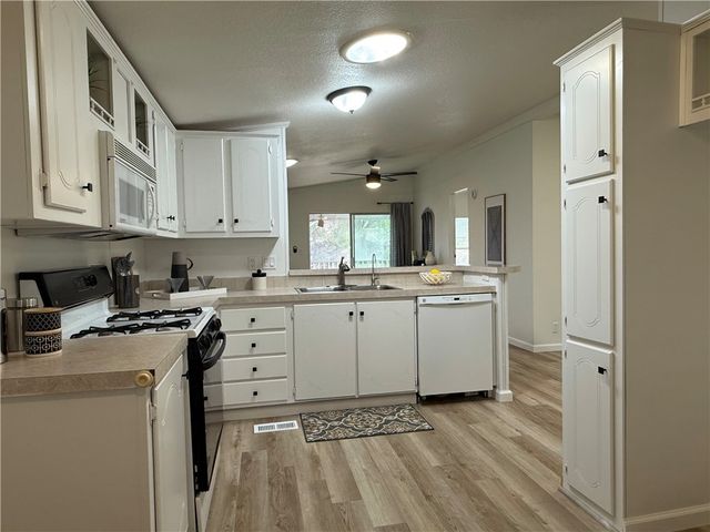 2350 Adobe Road 17, Bullhead City, AZ 86442