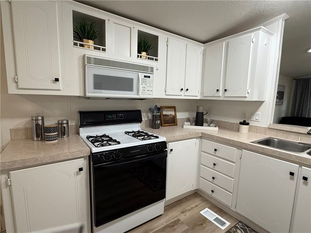 2350 Adobe Road 17, Bullhead City, AZ 86442