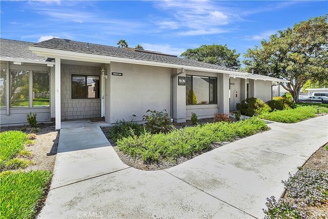 8566 Larkhall Circle 808-B, Huntington Beach, CA 92646