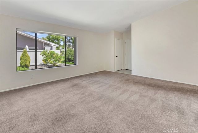 8566 Larkhall Circle 808-B, Huntington Beach, CA 92646