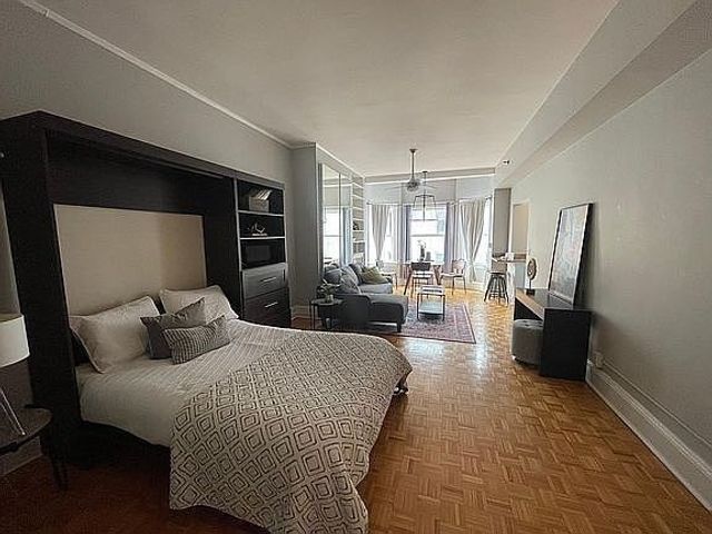 21 Beacon St 6S, Boston, MA 02108