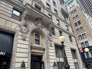 21 Beacon St 6S, Boston, MA 02108