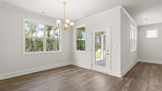 75 Lakeview Point, Dallas, GA 30157