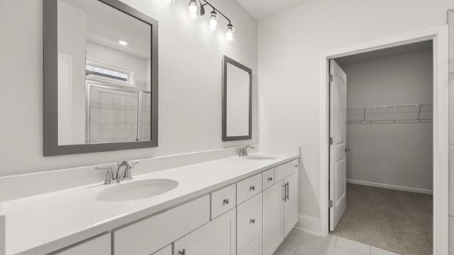 75 Lakeview Point, Dallas, GA 30157