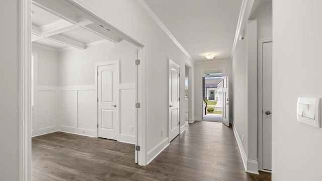 75 Lakeview Point, Dallas, GA 30157