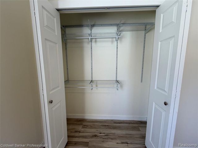 152 Crooked Limb Drive, Lapeer, MI 48446