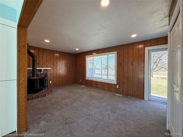 152 Crooked Limb Drive, Lapeer, MI 48446