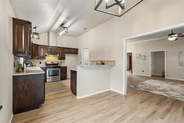 2808 Victoria Drive, Norman, OK 73072