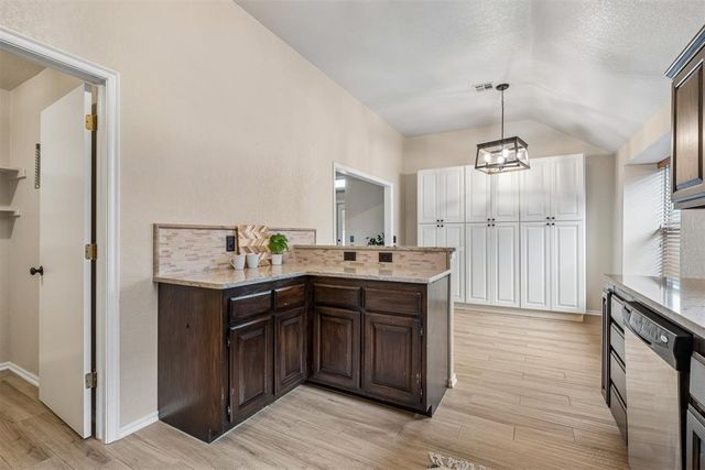 2808 Victoria Drive, Norman, OK 73072