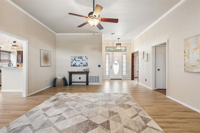 2808 Victoria Drive, Norman, OK 73072