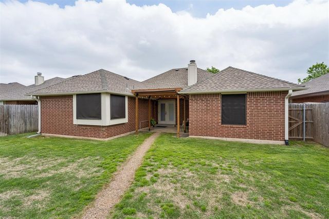 2808 Victoria Drive, Norman, OK 73072