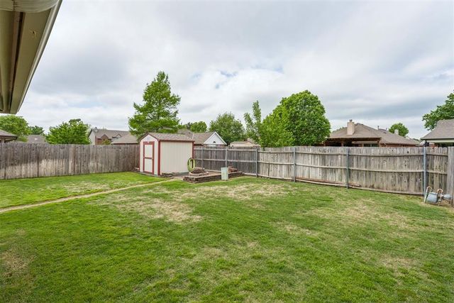2808 Victoria Drive, Norman, OK 73072