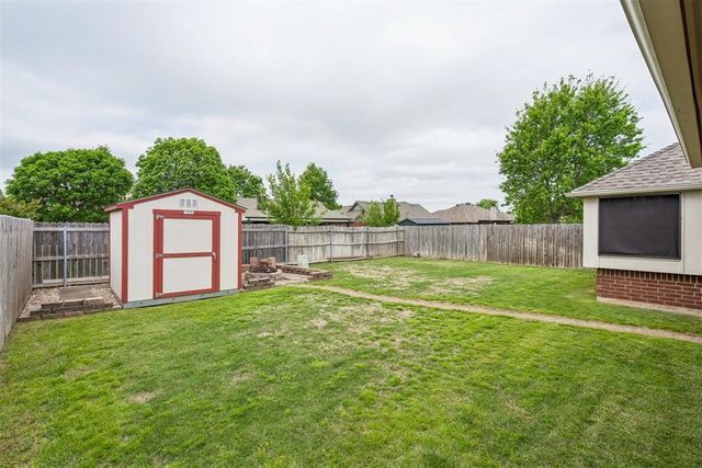 2808 Victoria Drive, Norman, OK 73072