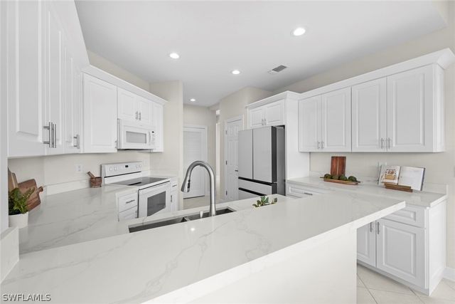 26670 Egrets Landing DR 102, Bonita Springs, FL 34134