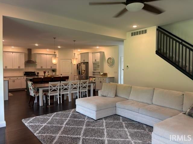 8210 Rose Road, Plymouth, IN 46563