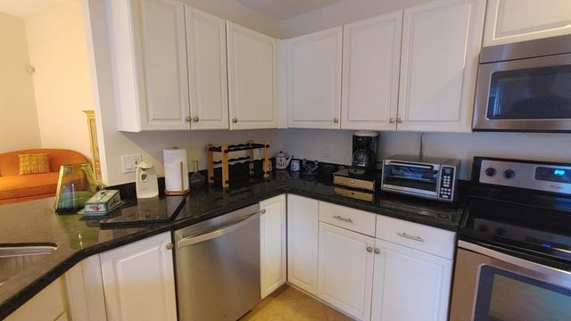 16461 Riverwind Drive, Jupiter, FL 33477