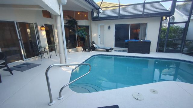 16461 Riverwind Drive, Jupiter, FL 33477