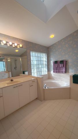 16461 Riverwind Drive, Jupiter, FL 33477