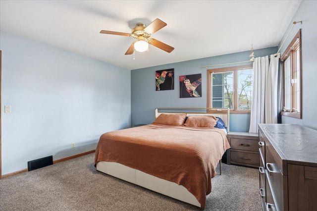 418 Oakridge Drive, Portage, WI 53901