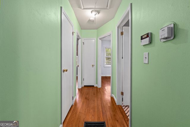 1747 SE Crestridge Drive, Marietta, GA 30067