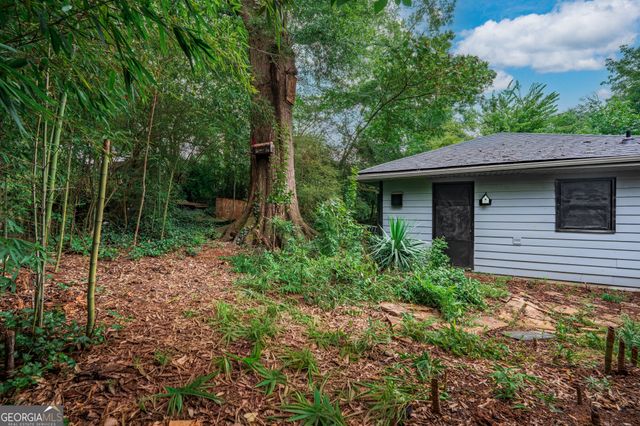 1747 SE Crestridge Drive, Marietta, GA 30067