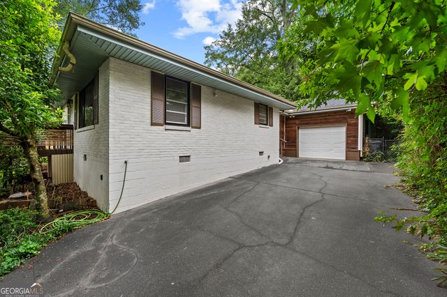 1747 SE Crestridge Drive, Marietta, GA 30067