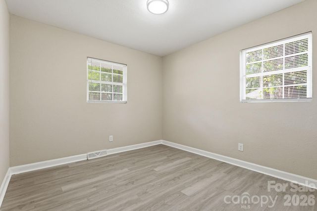 810 Echo Glen Road, Charlotte, NC 28213
