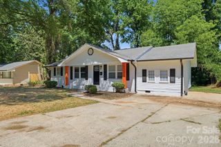 810 Echo Glen Road, Charlotte, NC 28213