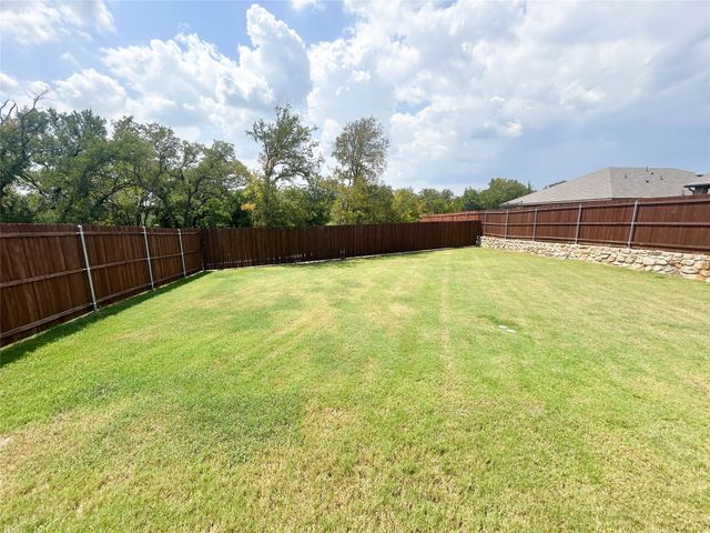 935 Keystone Court, Ferris, TX 75125