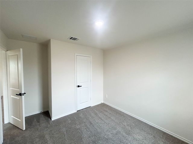 935 Keystone Court, Ferris, TX 75125