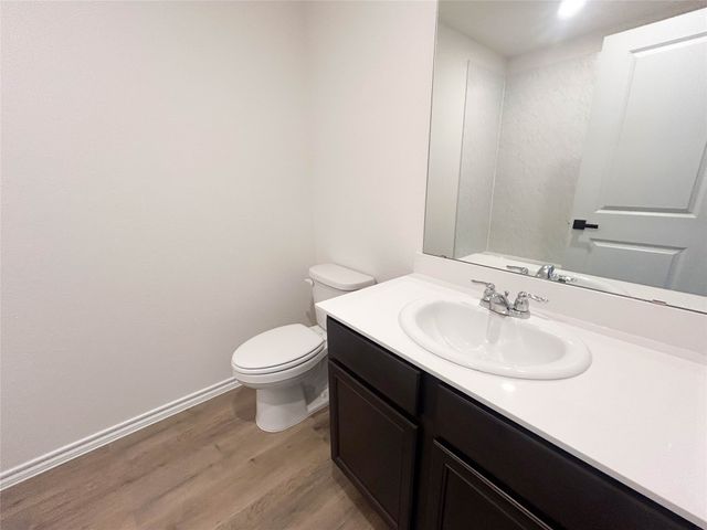 935 Keystone Court, Ferris, TX 75125