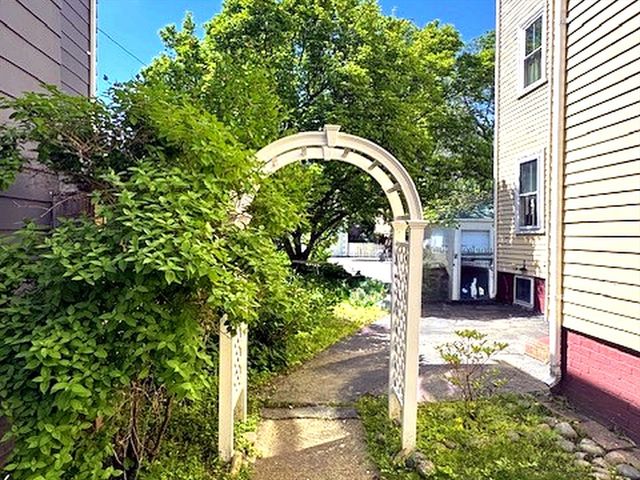 31 Forrester St 1, Salem, MA 01970