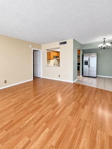 2901 26TH STREET W 316, Bradenton, FL 34205