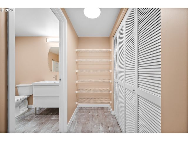 701 COLUMBIA St, Vancouver, WA 98660