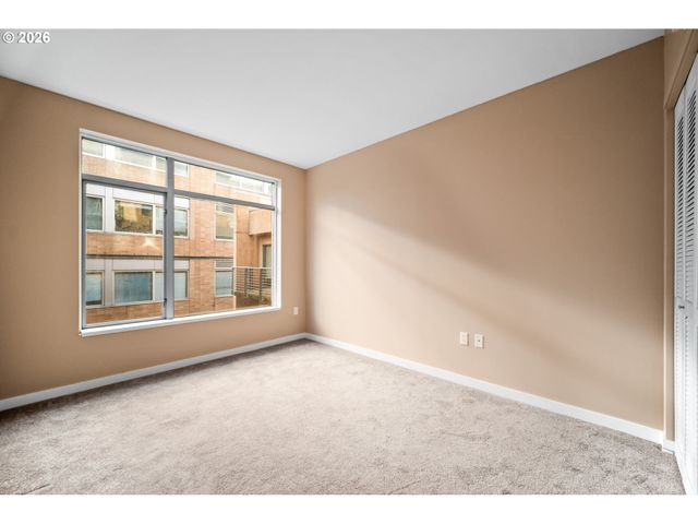 701 COLUMBIA St, Vancouver, WA 98660